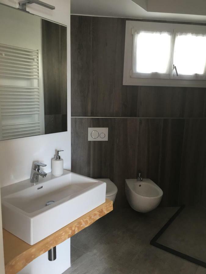 Millys Riva Apartments Bagian luar foto